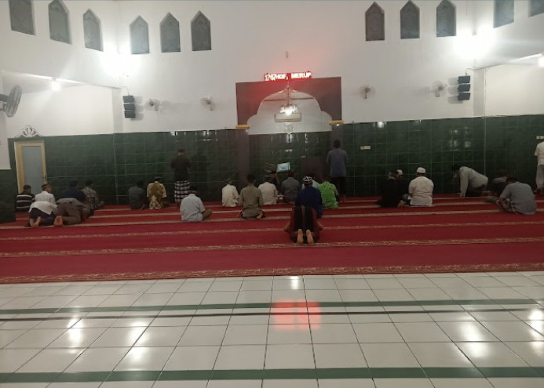 Suasana Masjid           